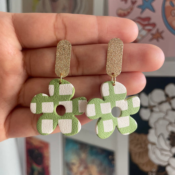 Picnic Pattern Windflowers