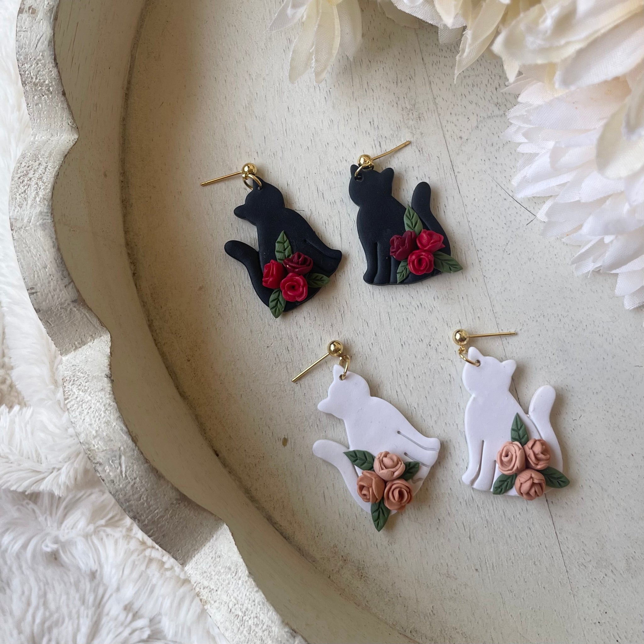 Rose Bouquet Cats