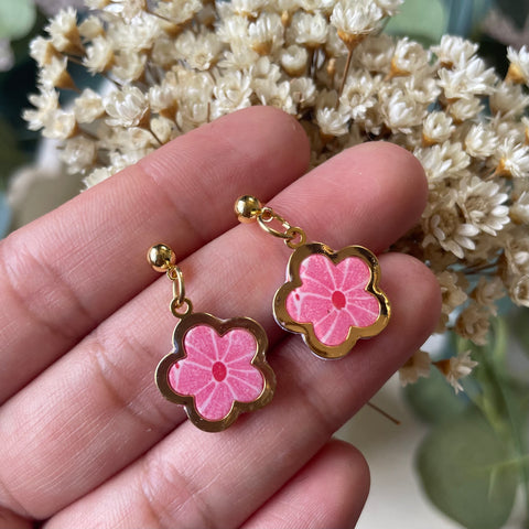 Dainty Pink Floral Bezels