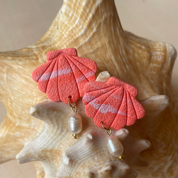 Sunrise Shell with Ocean Pearl