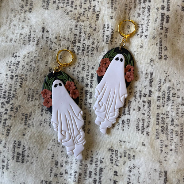Floral Framed Ghost